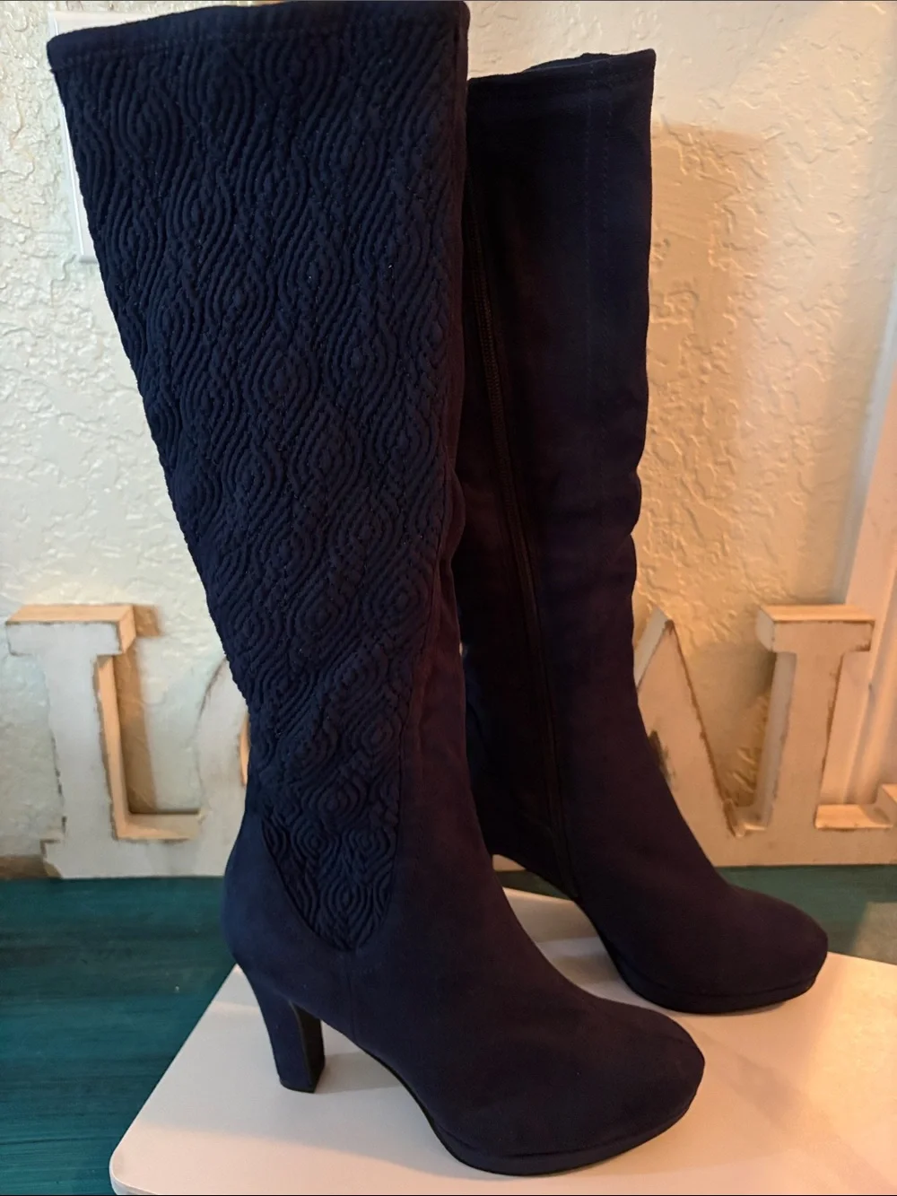 Women's Navy Knee-High Suede Heeled Boots